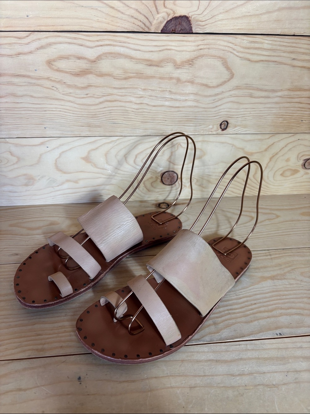 Joes jeans tan leather sandals - Picture 1 of 9